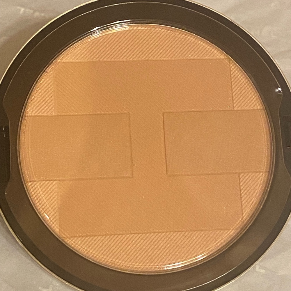 New authentic Hermes H Trio healthy glow mineral powder, Tottori - Picture 11 of 11